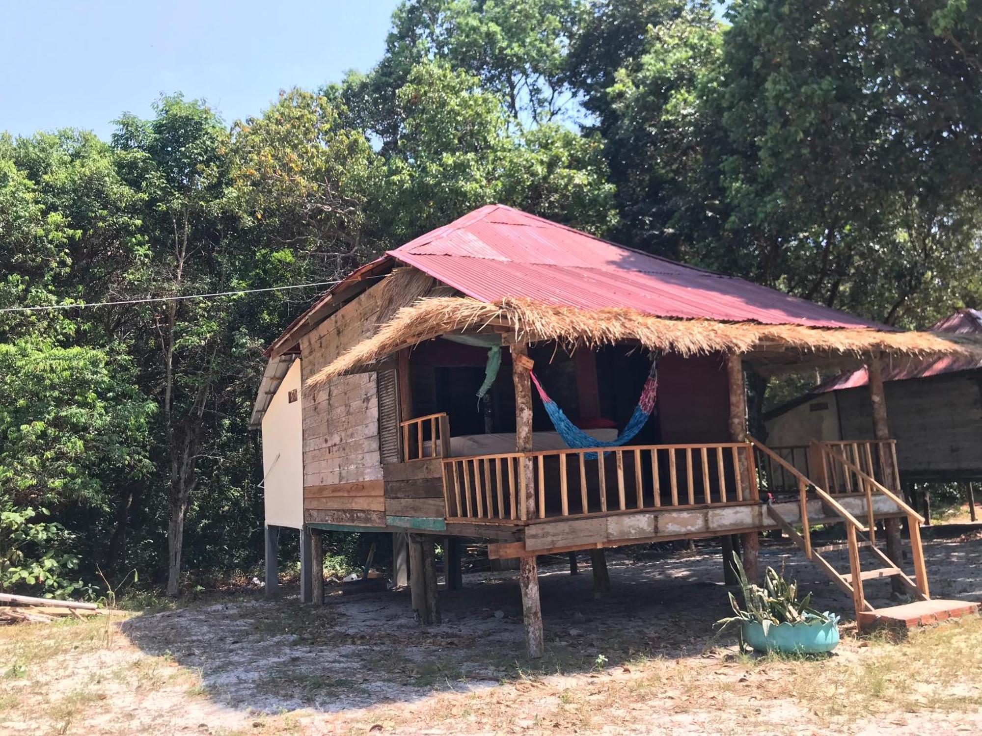 Naks Shack Hostel Koh Ta Kiev Exterior foto